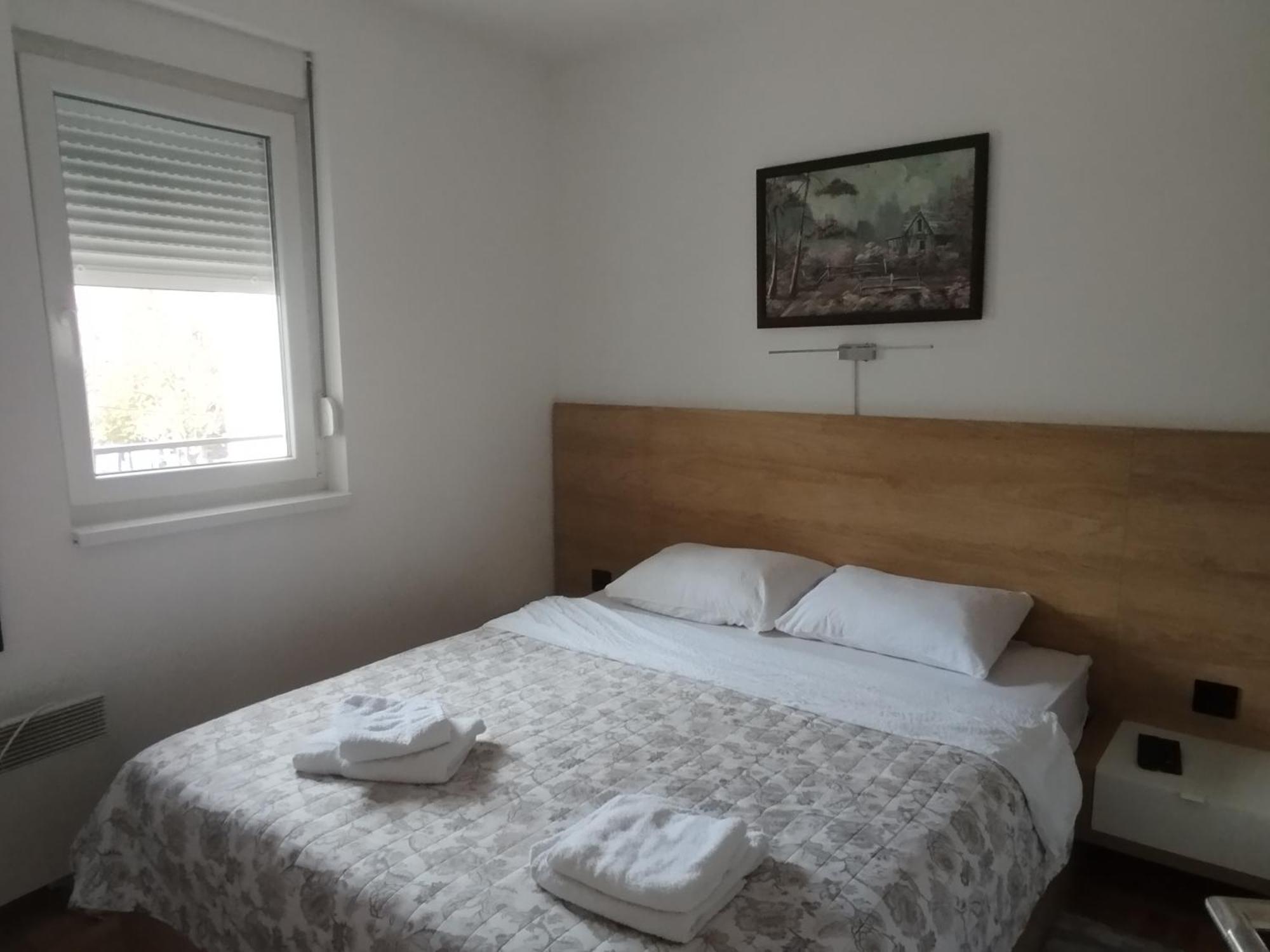 Cvetkovic Lux Аpartmani & Free Garaza Apartment Vrnjacka Banja Room photo