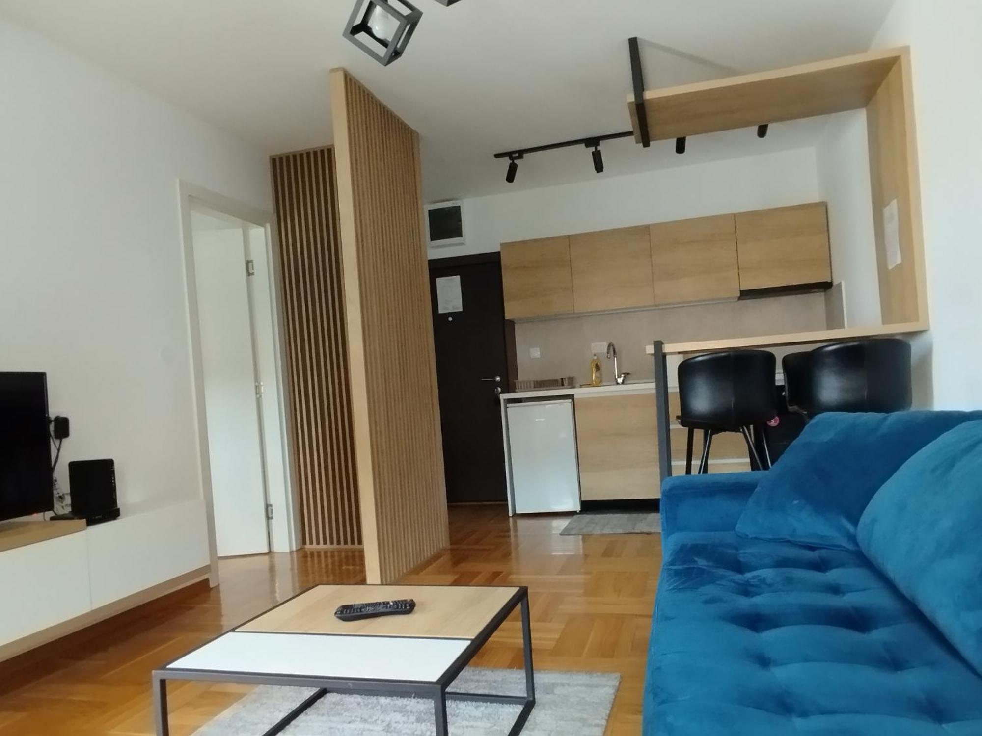 Cvetkovic Lux Аpartmani & Free Garaza Apartment Vrnjacka Banja Room photo
